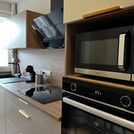 Appart' Cosy - Loggia & Balcon - Lit Queen Size * Aurillac